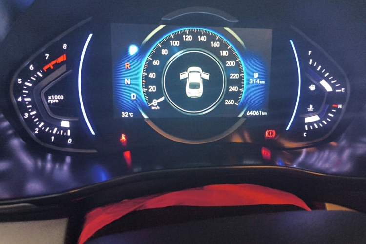 Used Hyundai Lafesta 2019 280TGDi Smart Edition China VI Standard Odometer Close Up