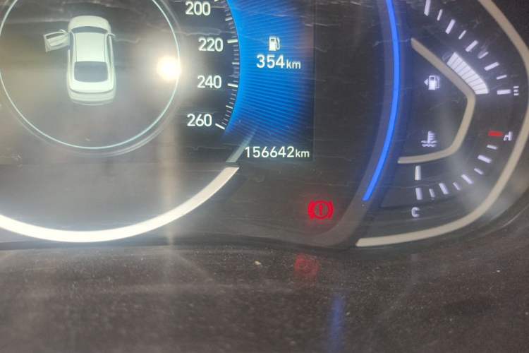 Used Hyundai Lafesta 2019 280TGDi Smart Speed Version China VI Standard Odometer Close Up