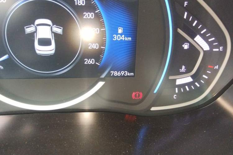 Used Hyundai Lafesta 2019 280TGDi Smart Speed Version China VI Standard Odometer Close Up