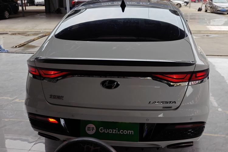Used Hyundai Lafesta 2019 280TGDi Sport Edition China VI Rear