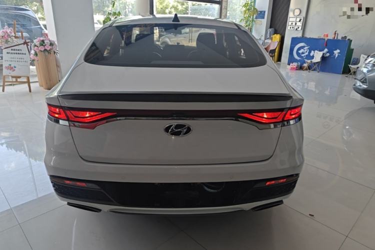 Used Hyundai Lafesta 2019 280TGDi Sport Edition China VI Rear