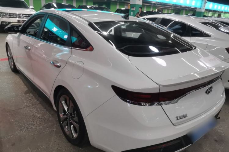 Used Hyundai Lafesta 2019 280TGDi Sport Edition China VI Rear Left 45 Deg