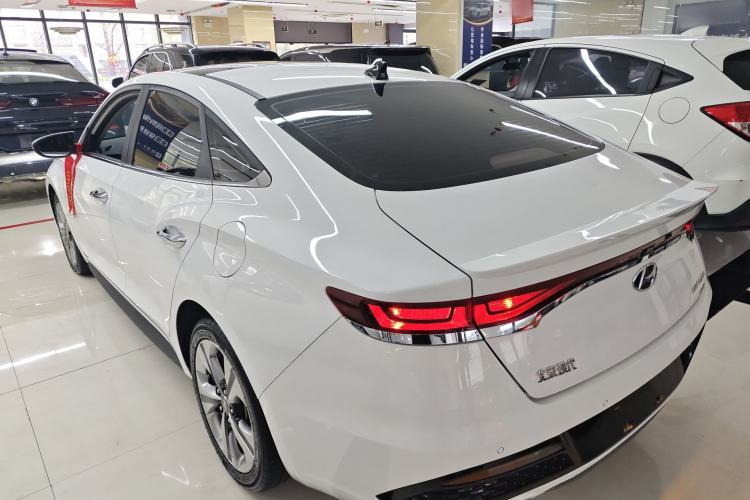 Used Hyundai Lafesta 2019 280TGDi Sport Edition China VI Rear Left 45 Deg