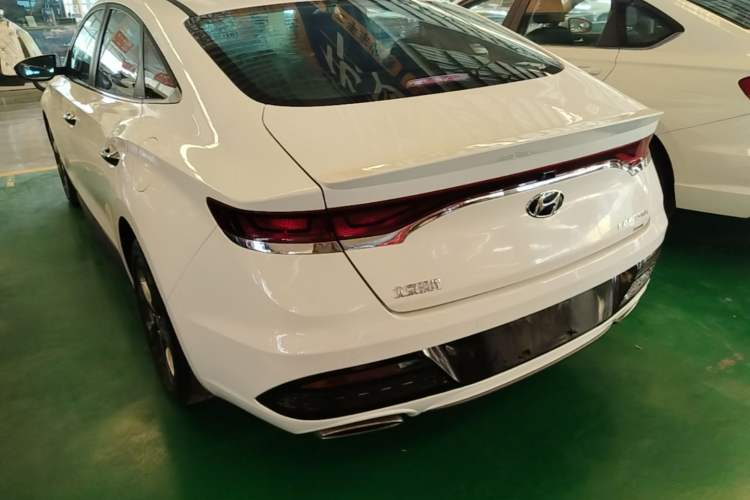 Used Hyundai Lafesta 2019 280TGDi Sport Edition China VI Rear Left 45 Deg