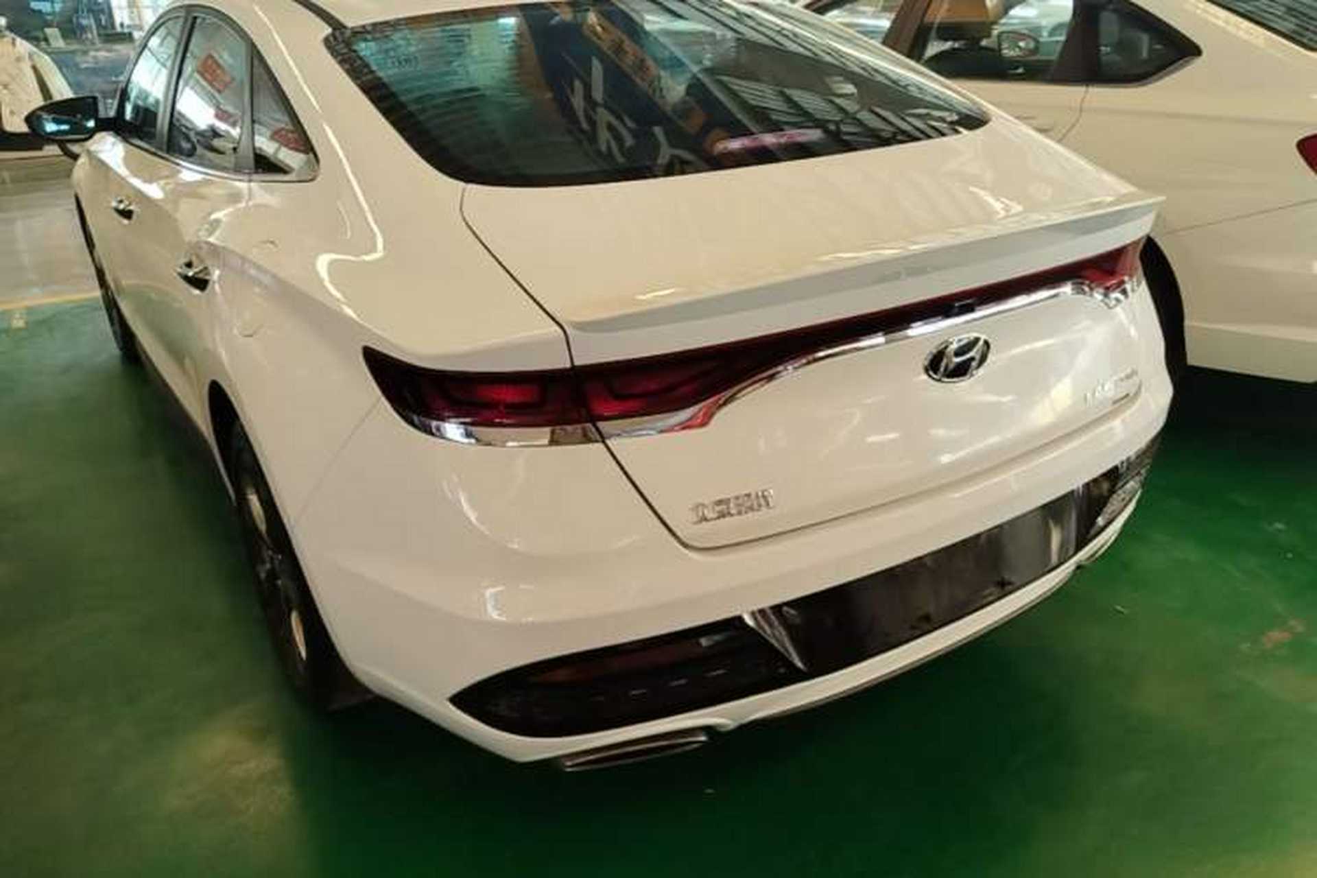 Used Hyundai Lafesta 2019 280TGDi Sport Edition China VI Rear Left 45 Deg