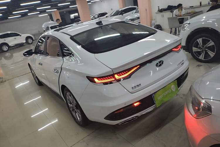 Used Hyundai Lafesta 2019 280TGDi Smart Speed Version China V Standard Rear Left 45 Deg