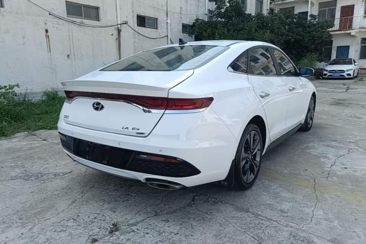 Used Hyundai Lafesta 2019 280TGDi Sport Edition China VI Rear Right 45 Deg