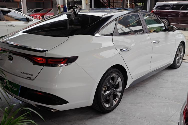 Used Hyundai Lafesta 2019 280TGDi Sport Edition China VI Rear Right 45 Deg