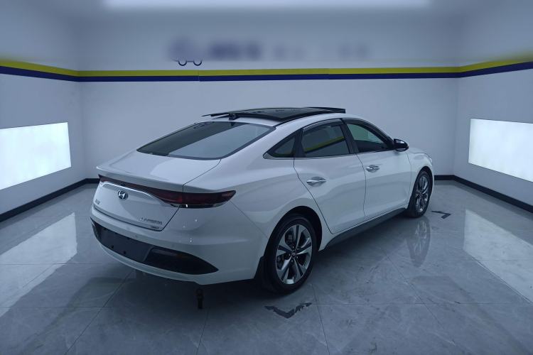 Used Hyundai Lafesta 2019 240TGDi Sport Edition China VI Rear Right 45 Deg