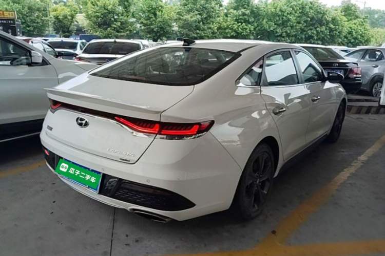 Used Hyundai Lafesta 2019 280TGDi Smart Speed Version China V Standard Rear Right 45 Deg