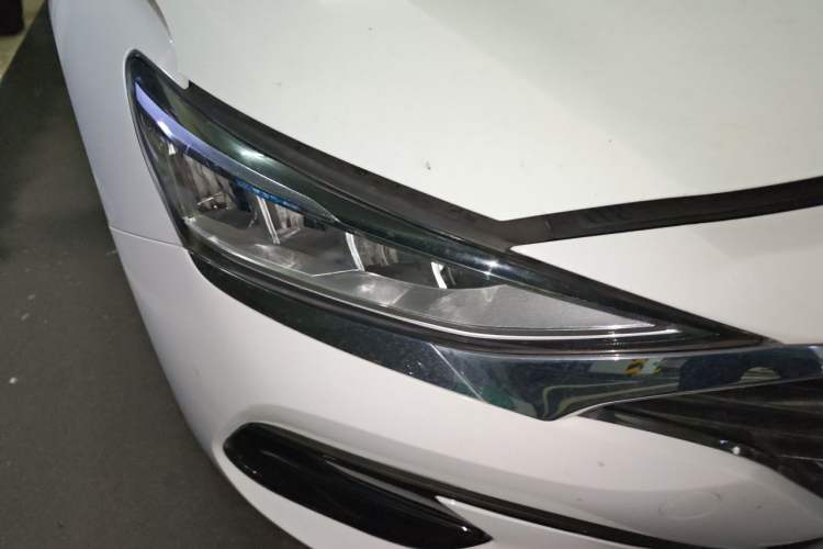 Used Hyundai Lafesta 2019 280TGDi Smart Speed Version China VI Standard Right Front Headlight