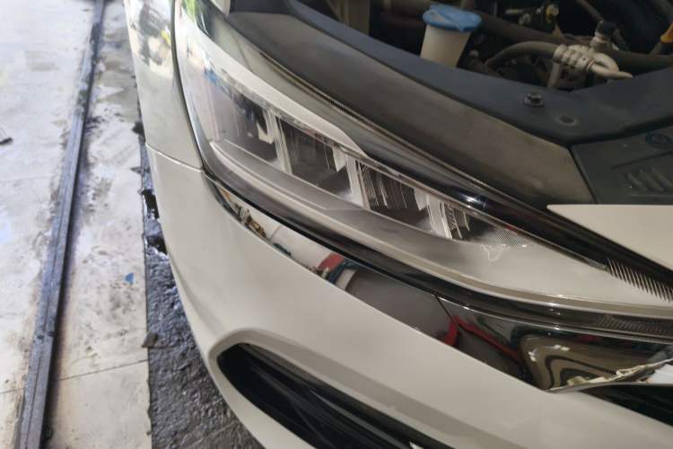 Used Hyundai Lafesta 2019 280TGDi Smart Speed Version China V Standard Right Front Headlight