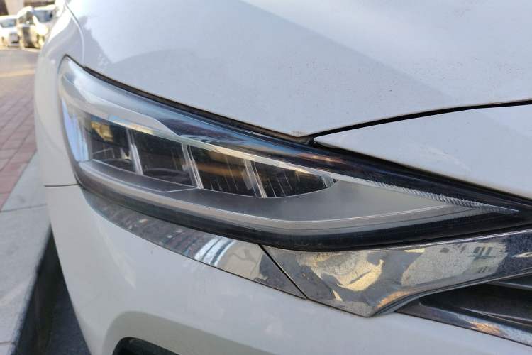 Used Hyundai Lafesta 2019 280TGDi Sport Edition China VI Right Front Headlight