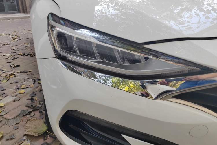 Used Hyundai Lafesta 2019 280TGDi Sport Edition China V Standard Right Front Headlight