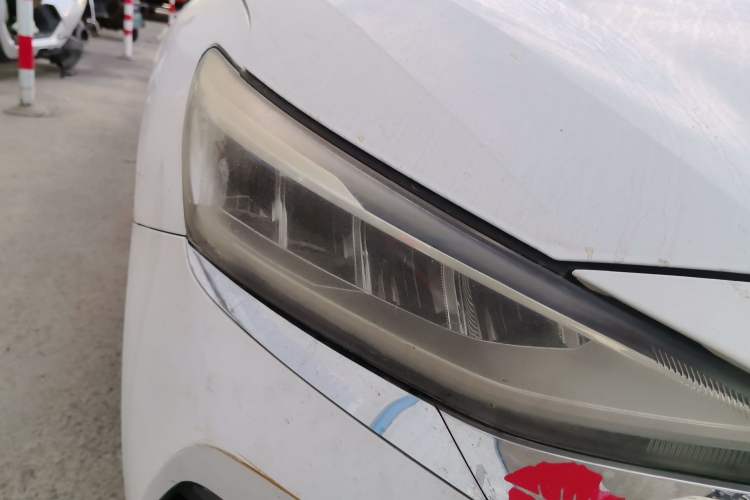 Used Hyundai Lafesta 2019 280TGDi Smart Speed Version China VI Standard Right Front Headlight