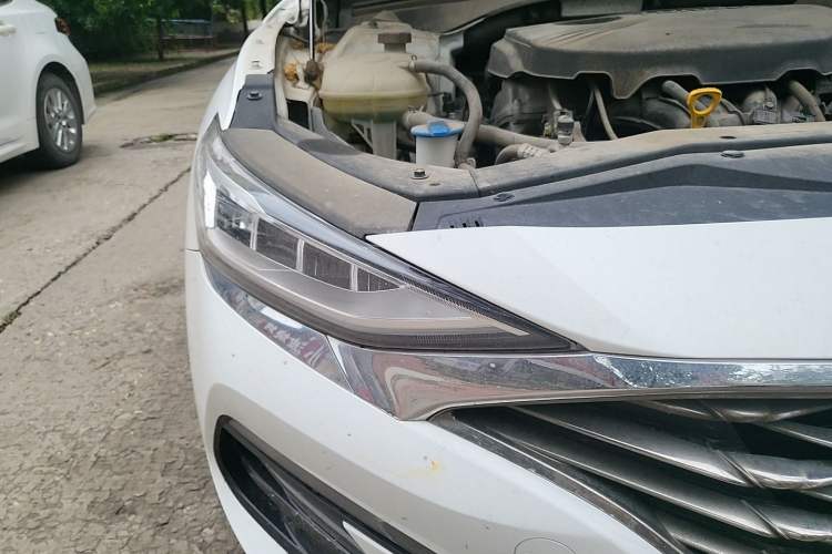 Used Hyundai Lafesta 2019 280TGDi Smart Speed Version China VI Standard Right Front Headlight