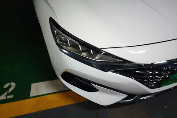 Used Hyundai Lafesta 2019 280TGDi Smart Speed Version China VI Standard Right Front Headlight