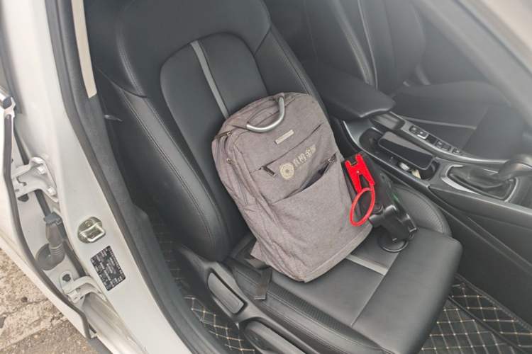 Used Hyundai Lafesta 2019 280TGDi Smart Speed Version China VI Standard Right Front Seat