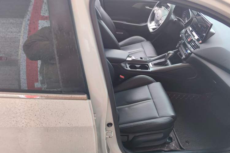 Used Hyundai Lafesta 2019 280TGDi Sport Edition China VI Right Front Seat