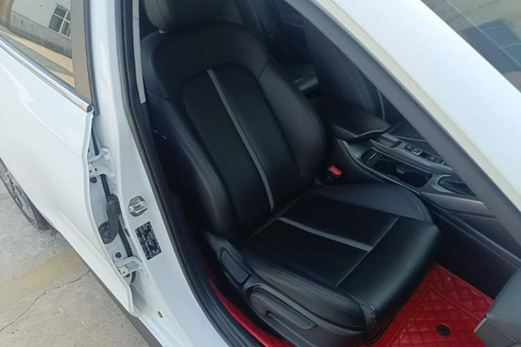 Used Hyundai Lafesta 2019 280TGDi Sport Edition China VI Right Front Seat