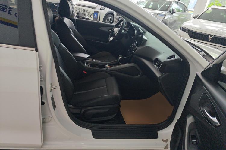 Used Hyundai Lafesta 2019 280TGDi Sport Edition China VI Right Front Seat