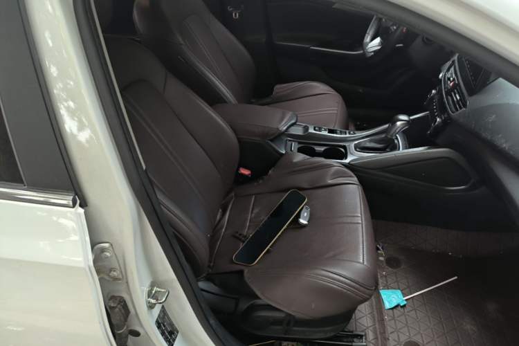 Used Hyundai Lafesta 2019 280TGDi Sport Edition China VI Right Front Seat