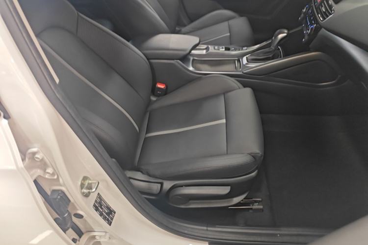Used Hyundai Lafesta 2019 280TGDi Smart Speed Version China VI Standard Right Front Seat