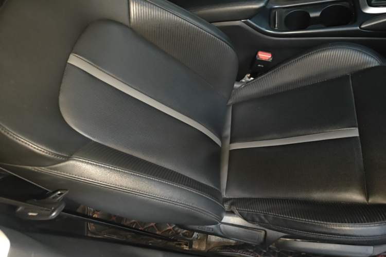 Used Hyundai Lafesta 2019 280TGDi Sport Edition China VI Right Front Seat