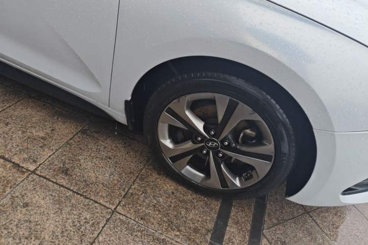Used Hyundai Lafesta 2019 280TGDi Sport Edition China VI Right Front Wheel Hub