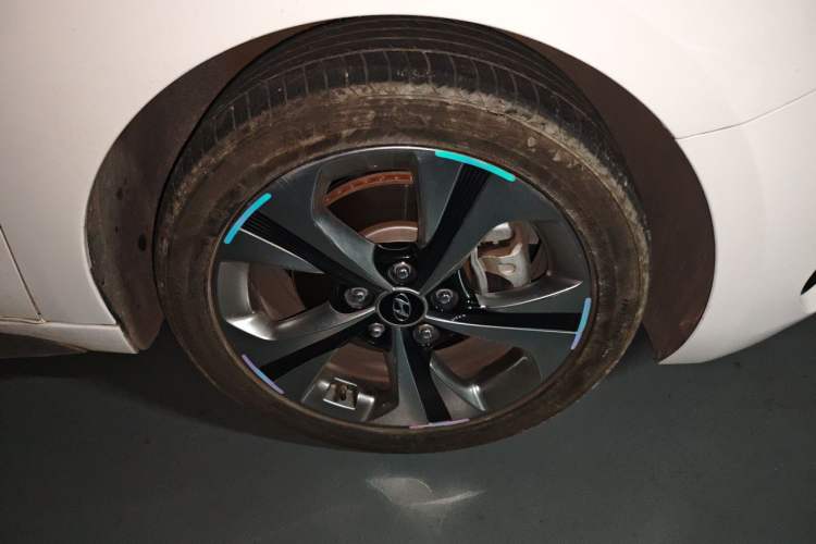 Used Hyundai Lafesta 2019 280TGDi Sport Edition China VI Right Front Wheel Hub