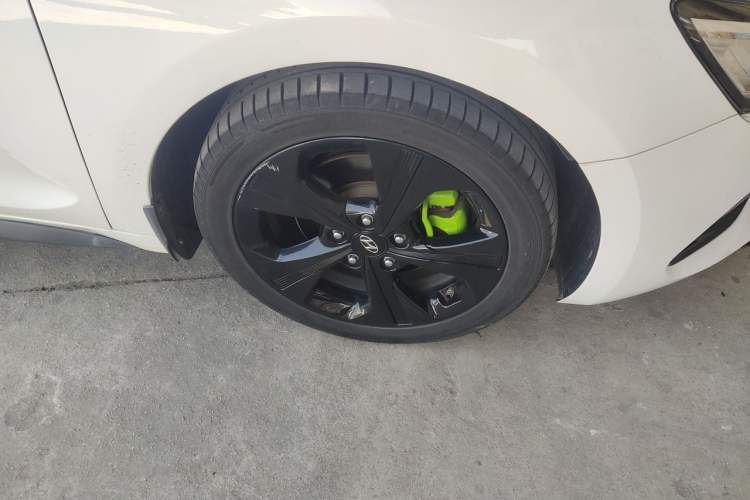 Used Hyundai Lafesta 2019 280TGDi Sport Edition China V Standard Right Front Wheel Hub