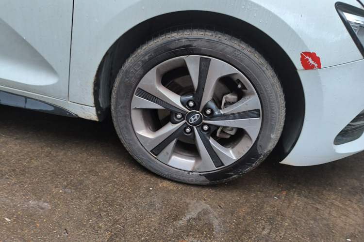 Used Hyundai Lafesta 2019 280TGDi Sport Edition China VI Right Front Wheel Hub