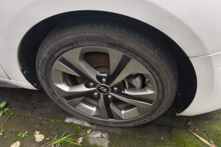 Used Hyundai Lafesta 2019 280TGDi Sport Edition China VI Right Front Wheel Hub
