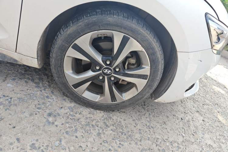 Used Hyundai Lafesta 2019 280TGDi Sport Edition China V Standard Right Front Wheel Hub