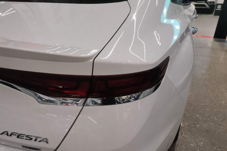 Used Hyundai Lafesta 2019 280TGDi Sport Edition China VI Right Rear Taillight