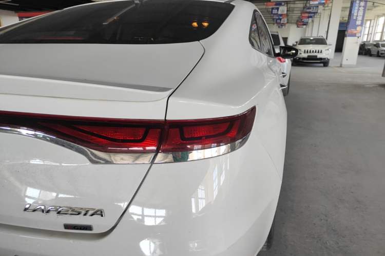 Used Hyundai Lafesta 2019 280TGDi Sport Edition China VI Right Rear Taillight