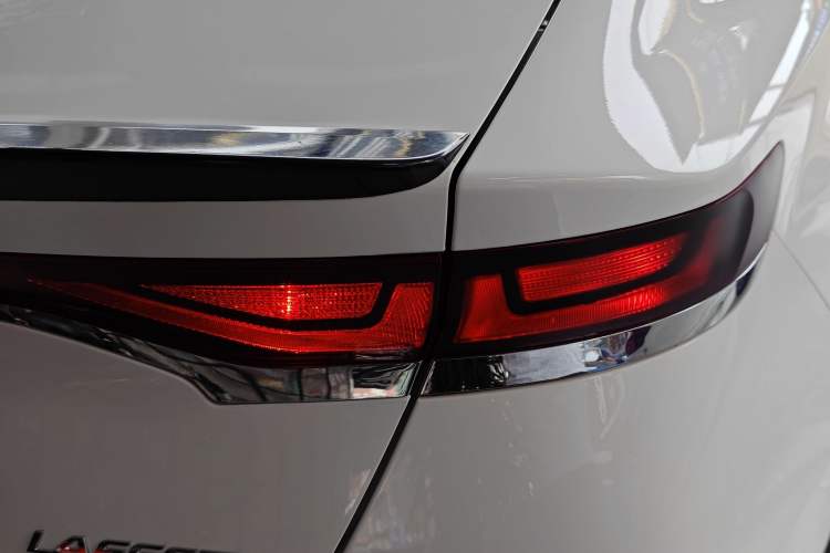 Used Hyundai Lafesta 2019 280TGDi Sport Edition China VI Right Rear Taillight