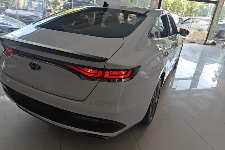 Used Hyundai Lafesta 2019 280TGDi Sport Edition China VI Right Rear Taillight