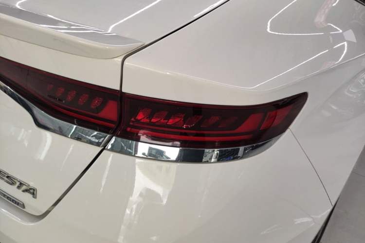 Used Hyundai Lafesta 2019 280TGDi Smart Speed Version China VI Standard Right Rear Taillight