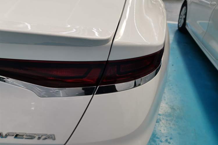 Used Hyundai Lafesta 2019 280TGDi Sport Edition China VI Right Rear Taillight