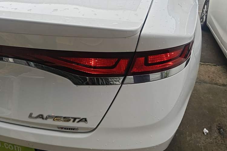 Used Hyundai Lafesta 2019 280TGDi Sport Edition China VI Right Rear Taillight