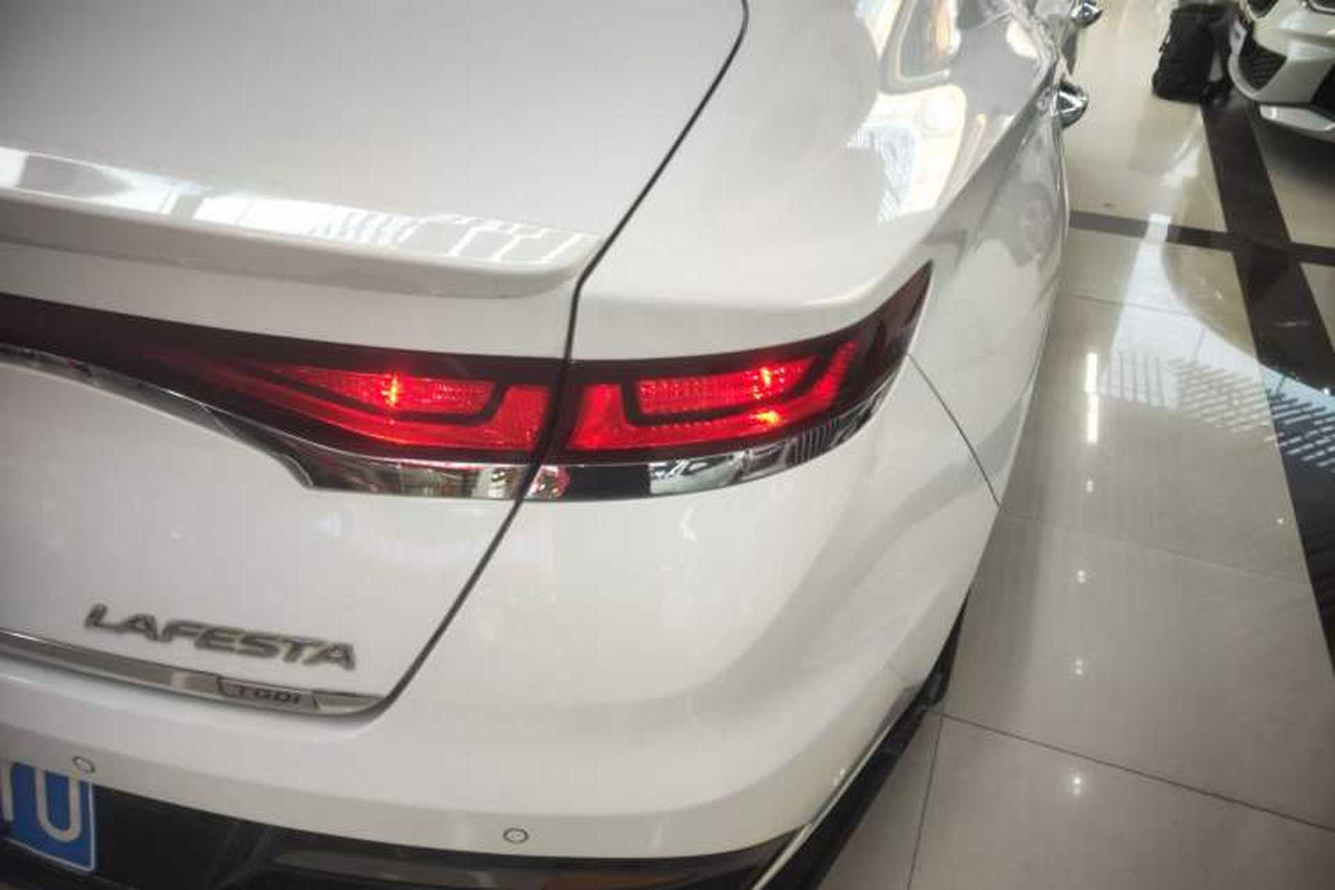 Used Hyundai Lafesta 2019 280TGDi Sport Edition China VI Right Rear Taillight