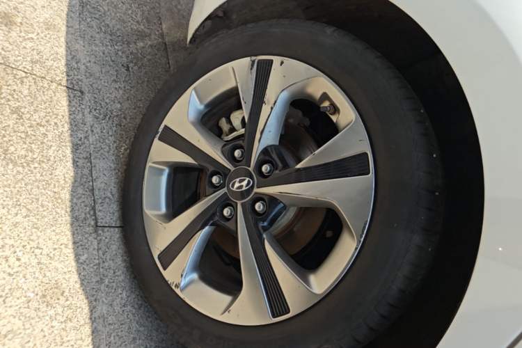 Used Hyundai Lafesta 2019 280TGDi Smart Speed Version China V Standard Right Rear Wheel Hub