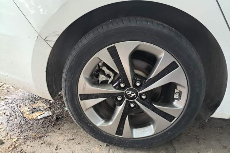 Used Hyundai Lafesta 2019 280TGDi Sport Edition China VI Right Rear Wheel Hub