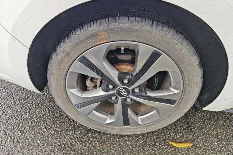 Used Hyundai Lafesta 2019 280TGDi Sport Edition China V Standard Right Rear Wheel Hub