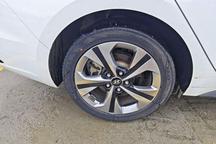 Used Hyundai Lafesta 2019 280TGDi Sport Edition China VI Right Rear Wheel Hub