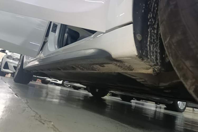 Used Hyundai Lafesta 2019 280TGDi Sport Edition China VI Right Side Sill