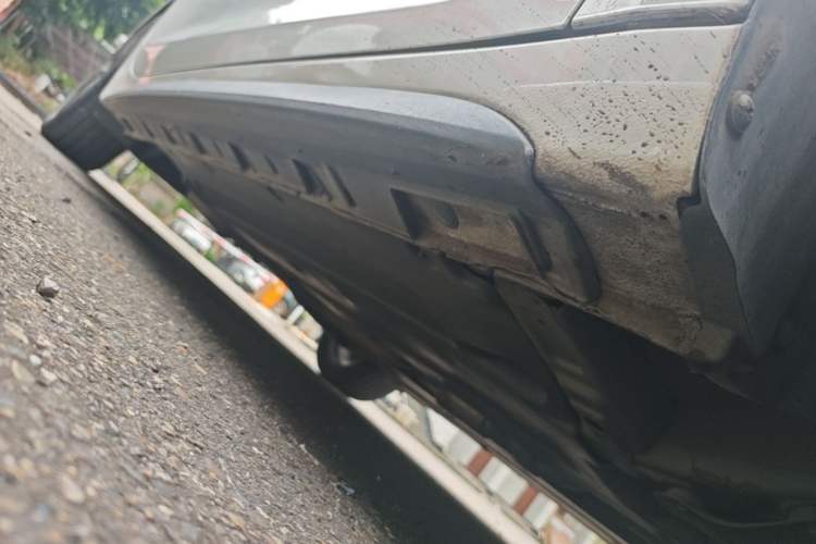 Used Hyundai Lafesta 2019 280TGDi Smart Speed Version China VI Standard Right Side Sill