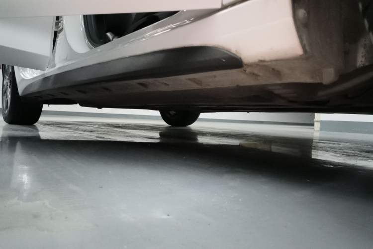 Used Hyundai Lafesta 2019 280TGDi Smart Speed Version China VI Standard Right Side Sill