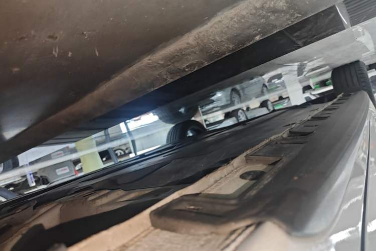 Used Hyundai Lafesta 2019 280TGDi Smart Speed Version China VI Standard Right Side Sill